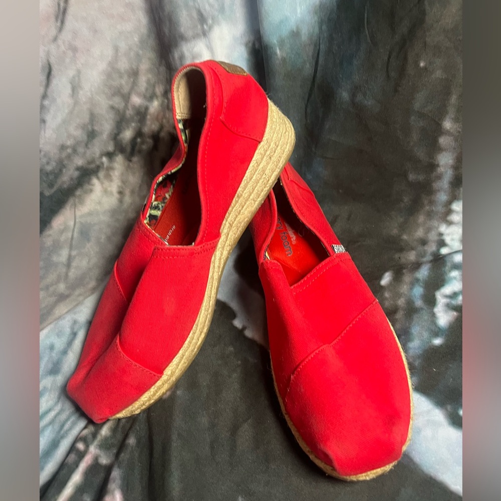 BOBS Red Canvas Slip-On Shoes 🌵9